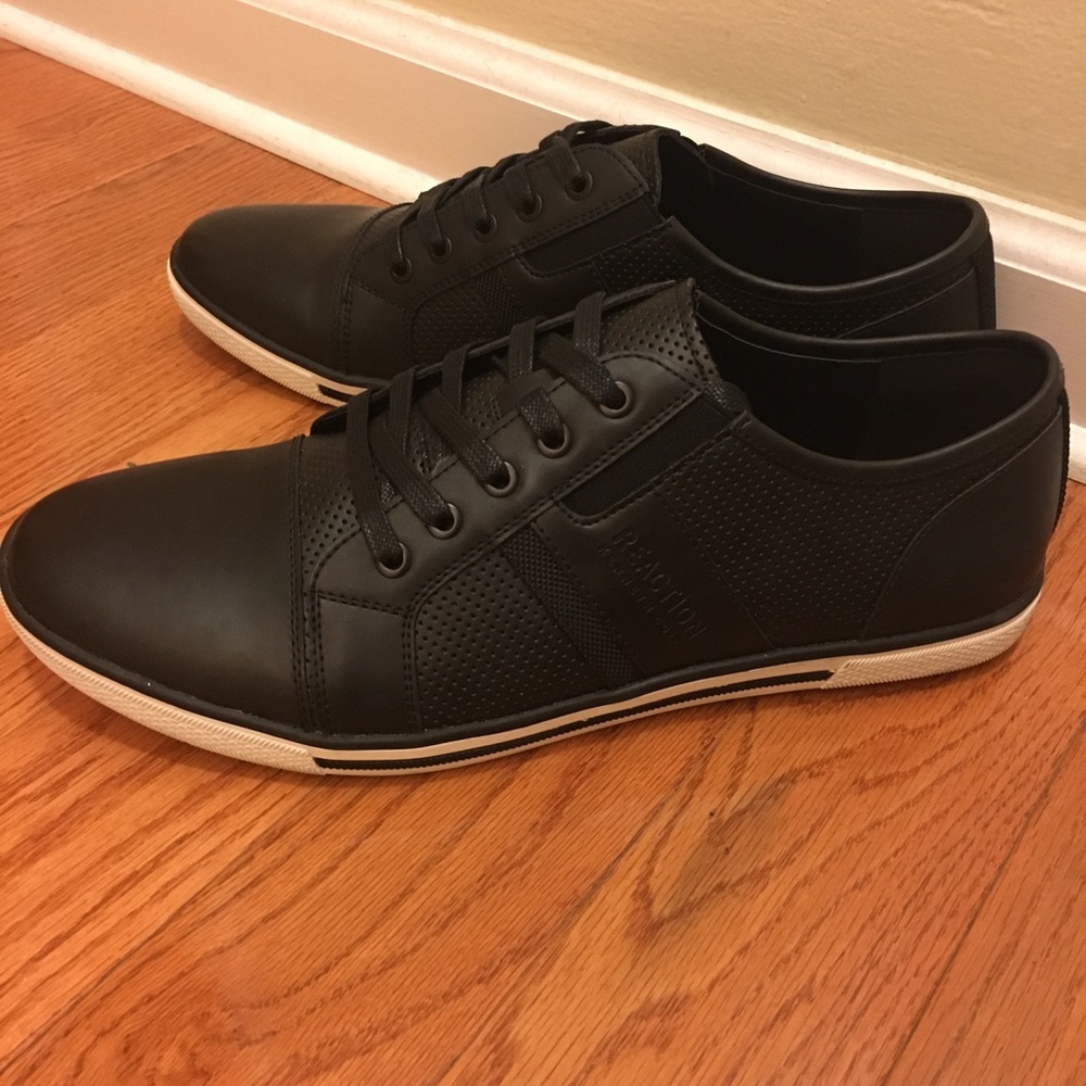 New Kenneth Cole men’s sneaker